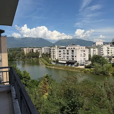 Prestige View Appartement Tirana